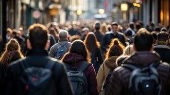 Românii care lucrează în străinătate ar putea obţine certificat de calificare profesională chiar dacă nu au studii (…)