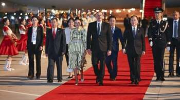China întinde covorul roșu pentru Putin și Modi, pe fondul tensiunilor create de politica lui Trump