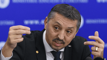 Cadrele didactice continuă protestele. Mesaj pentru ministrul David: „Nu meritaţi să mai fiţi în fruntea acestui (…)