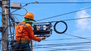 Istoria cablului de fibră optică, de la începutul timid la tehnologia prezentului!