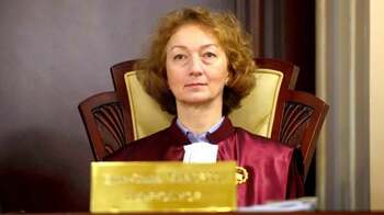 Simina Tănăsescu, votată noul președinte al CCR. Este prima femeie care ocupă această funcție de la fondarea Curții (…)