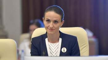 Tamila Andreea Cristescu, fiica lui Radu Cristescu de la PSD, rechemată de Oana Țoiu de la Consulatul din New York. (…)