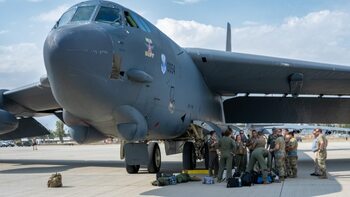 Statele Unite retrag trupe de la Baza Kogălniceanu. În România mai rămân 1000 de militari americani