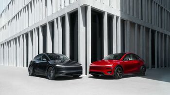 Tesla pariază pe versiuni sport şi lansează noua versiune Model Y Performance în România. Maşina este produsă în (…)
