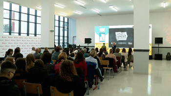 Elevii români, fără orientare vocaţională. Aproape jumătate dintre ei nu ştiu ce cale să aleagă