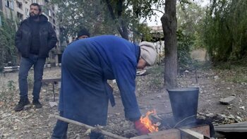 Lovită mereu de ruși, Ucraina începe să scoată gaze din rezerva de iarnă, în loc să o mărească. Trebuie să se teamă (…)
