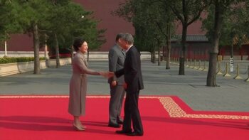 Bucureștiul condamnă vizita unor foști premieri români la Beijing și poza lor cu Putin: „Se gudură pe lângă agresor”