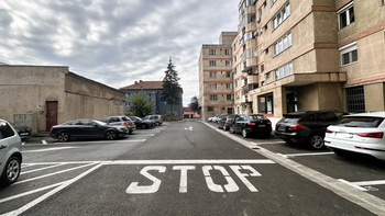 Adio birocrație! Primăria Oradea digitalizează atribuirea parcărilor de domiciliu. Ce trebuie să știe proprietarii