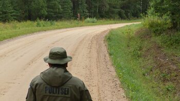Estonia a închis un drum de frontieră, după apariția suspectă a soldaților ruși