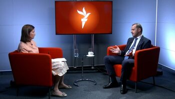 Interviu | Mizerie sau mâncare proastă în spital? Ministrul Sănătății spune că managerul sau șeful de secție vor (…)