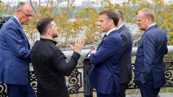 Volodimir Zelenski se întâlneşte astăzi la Londra cu liderii europeni