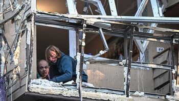 Atac cu drone la Kiev a doua noapte la rând, după ce SUA și UE au impus sancțiuni sectorului energetic rus