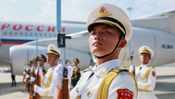 Noua modă în Rusia: „Made in China”