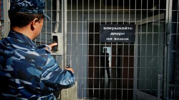 Putin încalcă din nou normele internaționale, scoțând Rusia din pactul împotriva torturii