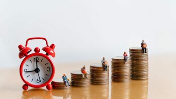 Cât câștigă un român în fondul de pensie privată investind 160 de lei lunar. Calcul complet
