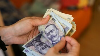 Câți bani trebuie să ai strânși în conturi până la vârsta de 40 de ani? Calcul pentru salariul mediu de 5.500 lei pe (…)