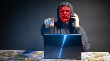 Un român, la un pas să fie păcălit cu un video fals creat cu AI. Infractorii cibernetici i-au cerut bani ca să nu (…)