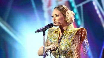 Delia l-a cucerit şi pe Post Malone cu show-ul său. Artistul a ţinut să o felicite pentru concertul susţinut la (…)