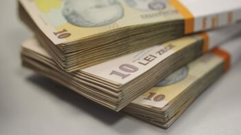 Românii cumpără tot ce le pică în mână, de frica scumpirilor de la 1 august: „Stocurile de marfă existente în piață (…)