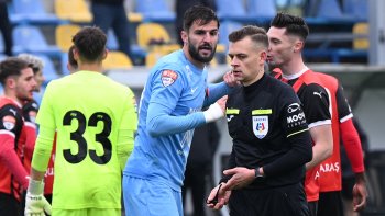 Erik Lincar vrea ”doar un arbitraj corect” la Reșița – FC Bihor, CCA i-a răspuns cu o delegare a unui… cărășean la (…)