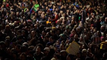 Bulgarii şi-au dat jos Guvernul prin proteste, supăraţi pe Justiţie şi creşterea taxelor