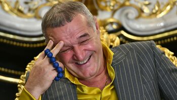 Gigi Becali râde de un patron din Superliga și îi ironizează fotbaliștii: „Pe cine să iau? Praful de pe pușcă!”