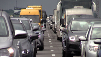 Mașinile vechi și diesel, interzise în Bucureşti. Capitala va avea zonă cu emisii reduse