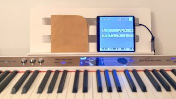 EXPERIENȚĂ HONOR Magic V5 – titanul în productivitate și divertisment, dincolo de superlative absolute. Este bun la (…)