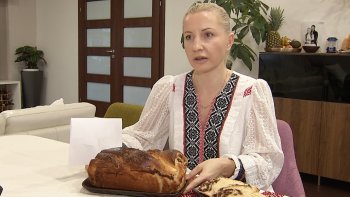 Cât costă să faci cozonacul acasă. Românii economisesc de patru ori mai mulți bani decât dacă îl cumpără