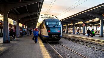 Circulația trenurilor ar putea fi BLOCATĂ de CFR Călători, care acuză AFR că nu a plătit compensaţiile. Despre ce (…)