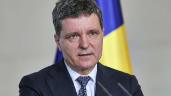 Nicușor Dan și-a dus fiica la școală pe jos! Președintele României a făcut un singur popas