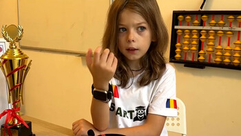 Puştiul care rezolvă 260 de calcule în 9 minute. Un elev din Iaşi, super campion mondial la aritmetică mentală