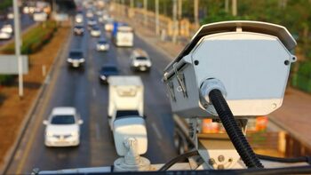 Rovinieta se schimbă. Șoferii români vor plăti în funcție de distanța parcursă