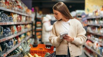 Supermarketul care cucereşte Europa. E mai ieftin decât Lidl sau Action, promoţiile îi fac pe clienţi să stea la cozi