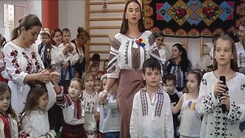 1 Decembrie prin ochi de copil. Cum au sărbătorit elevii unei şcoli din București Ziua Națională