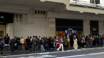 Noul magazin Shein din Paris, luat cu asalt.