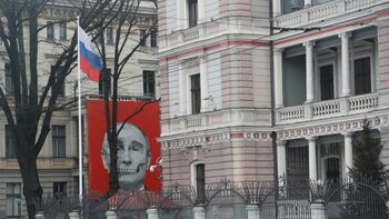 Cum au fost trollate ambasadele rusești de la invazia Ucrainei din 2022