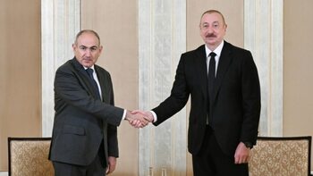 „Rusia a fost garantul. Acum nu mai este”. O întâlnire „istorică” a liderilor armean și azer, fără medierea Kremlinului