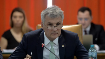 Se întețesc ATACURILE social-democraților la adresa lui Bolojan. Daniel Zamfir: „Să nu mai facă astfel de afirmații, (…)