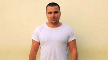 Criminalul din Mureș, căutat în județul Arad. Oamenii au anunțat la 112 că l-au văzut pe Emil Gânj într-o comună