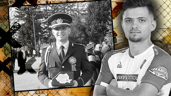Polițist de 22 de ani, mort în urma unui joc periculos! Alexandru s-a izbit de asfalt, după ce a căzut de pe capota (…)