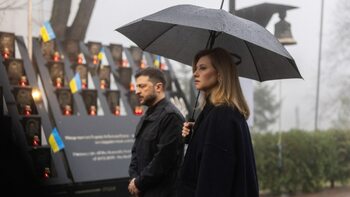 Zelenski: „Ne aflăm în fața unei alegeri dificile”. El vrea să discute rapid planul de pace american, în ciuda (…)