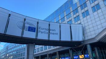 Sondaj INSCOP: Majoritatea covârșitoare a populației susține orientarea României spre Vest (UE, SUA, NATO)