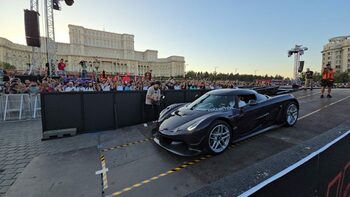 Foto-video. Premieră auto la București. A fost lansat un model de hypercar Koenigsegg, ultra-rar, cu o valoare de (…)