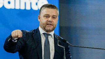 Ciprian Ciucu şi-a depus candidatura pentru Primăria Capitalei. Spune că Fritz a vrut să îl saboteze