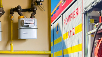 S-a dat alerta în Buzău, după ce s-a produs o avarie la o conductă de gaz! Pompierii au intervenit de urgență