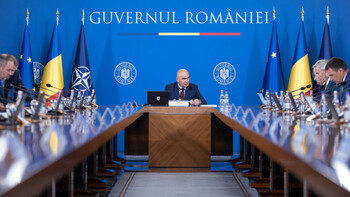 Numărul șoferilor, mașinilor și ospătarilor de la guvern a fost înjumătățit