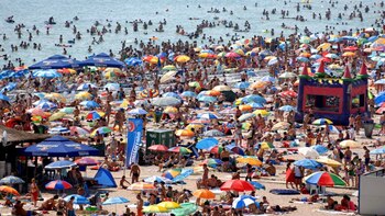 Cifrele verii. Mai puțini români pe litoral, interes mare pentru all inclusive. „Ne-am dori să ajungem la 10 (…)