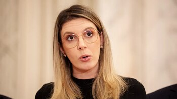 Ministrul Mediului, scandal cu protestatarii silvicultori. Diana Buzoianu: „Romsilva nu este vacă de muls pentru nimeni”