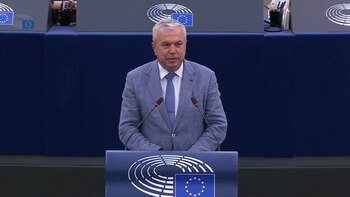 Europarlamentarul Dan Nica cere explicații: „Românii plătesc de patru ori mai mult la energie decât alți europeni. (…)